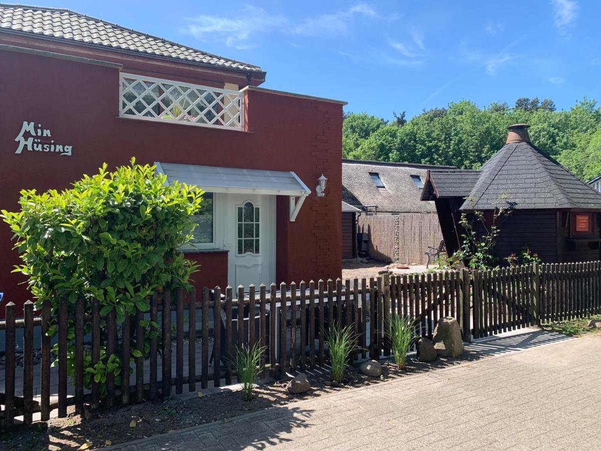 Ferienwohnung Min Huesing Ribnitz-Damgarten Exterior foto